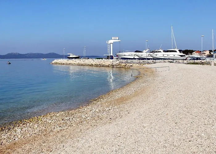 With A Parking Space - 15790 Lägenhet Zadar