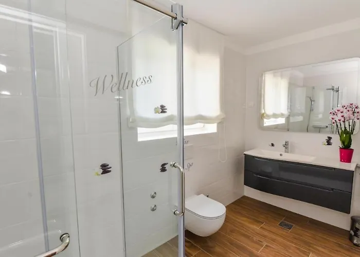 Lägenhet With A Parking Space - 15790